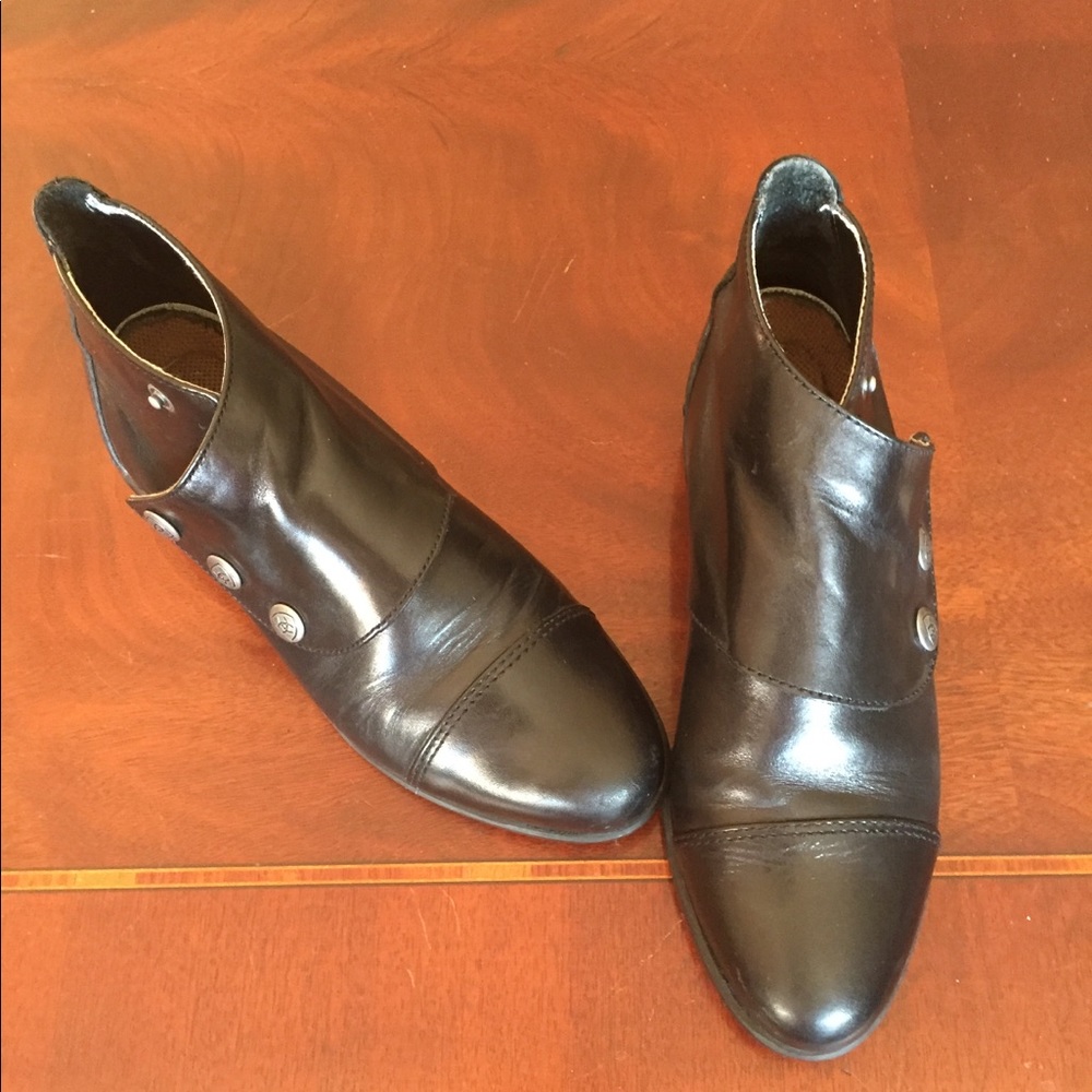 Black Ariat ankle boots 6.5